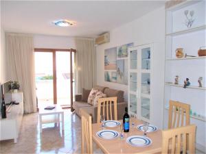 Imagen de la galería de Cosy Bungalow Near Beach, en Torrevieja