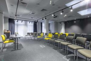 Der Geschäftsbereich oder Konferenzraum in der Unterkunft Park Inn by Radisson Poznan