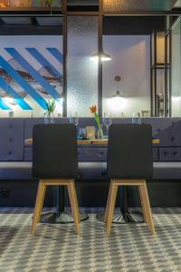 Ein Sitzbereich in der Unterkunft Park Inn by Radisson Poznan