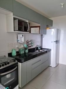 מטבח או מטבחון ב-Apartamento Vista Mar – Pé na Areia