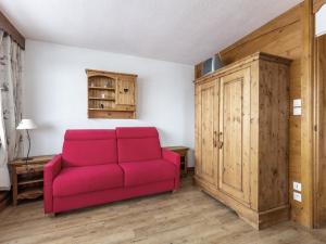 Appartement Plagne 1800, 2 pièces, 7 personnes - FR-1-351-70にあるシーティングエリア