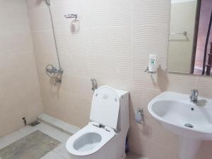 Koupelna v ubytování Private Apartment in Nugegoda Colombo 5, close to High-level road + 11 fotografií