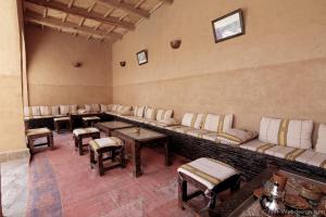 Posezení v ubytování Kasbah Imdoukal + 36 fotografií
