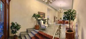 TV a/nebo společenská místnost v ubytování Continental Parkhotel