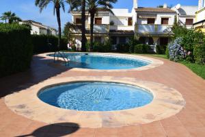 The swimming pool at or close to Anacasa Marineta Bot PB2103