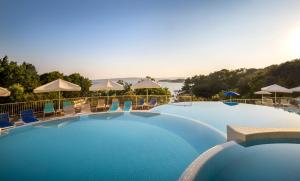 Bazén v ubytování Sunny Krk by Valamar nebo v jeho okolí