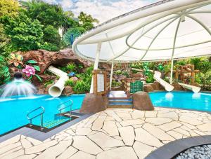 A piscina localizada em Shangri-La Rasa Sentosa, Singapore ou nos arredores