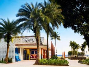 O edifício em que o resort se localiza