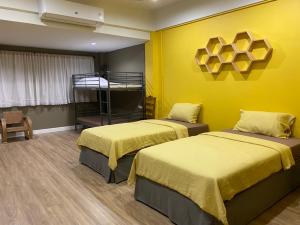 Grasshopper Bed and Cafe客房内的一张或多张床位