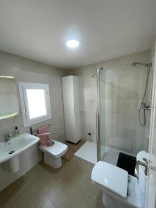 Kúpeľňa v ubytovaní Adosado obra nueva residencial de lujo