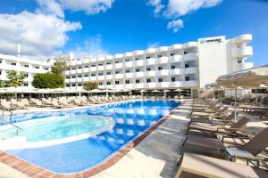 Swimming pool sa o malapit sa Sentido Fido Tucan - Beach Hotel