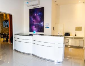 O saguão ou recepção de Hotel Dalai mais 20 fotos