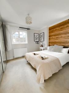 Gallery image of Luxury & Spacious 2 Bed Annex with Private Garden in Potters Bar