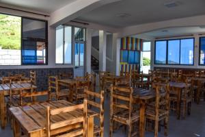 Gallery image of Hotel 3M Tours in Vila Nova Sintra