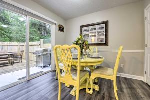 Gallery image of Charming Southern Pines Abode - Walk to Dtwn! in Southern Pines