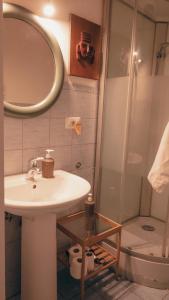 Kylpyhuone majoituspaikassa Casa ParticulART