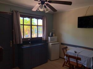 Dapur atau dapur kecil di Hotel Mirador del Dayman