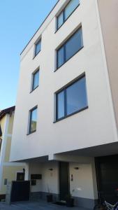Budova, v ktorej sa apartmán nachádza