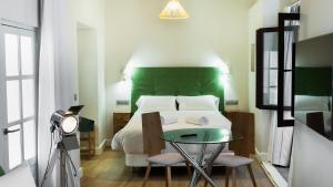 Gallery image of 4U Suites in Granada