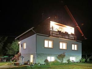 Afbeelding uit fotogalerij van Adriana Guesthouse in Jezerce +28 foto's