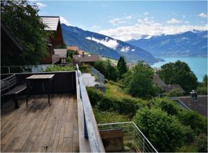 Gallery image of Chalet with view of the mountains and the Thun lake in Sigriswil