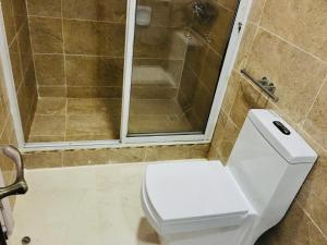 Ένα μπάνιο στο BW Starfire Hotel