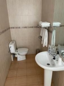 Koupelna v ubytování Hostal María