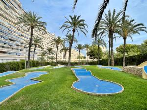 Basen w obiekcie Playa San Juan Alicante luxurious home by the beach lub w pobliżu