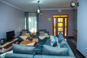 Galeriebild der Unterkunft MINA CHAI HOUSE BNB in Arusha