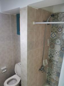 A bathroom at Badawia Plus Residence