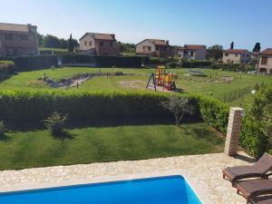 Bazén v ubytování Istrian Villa Melany nebo v jeho okolí
