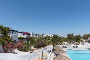 The swimming pool at or close to Rivari Santorini Hotel