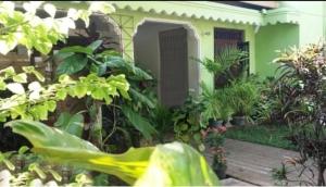Zahrada ubytování Beni Beach Resort Batticaloa, Sri Lanka