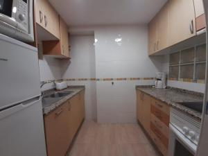 Kuchnia lub aneks kuchenny w obiekcie Don Miguel 1-Fincas Benidorm