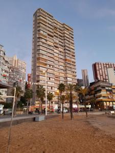 Widok na miasto Benidorm z tego apartamentu