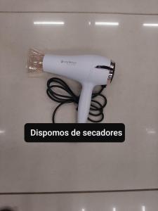 Gambar di galeri bagi PENHAFLAT, STUDIO COMPLÉTO, C GARAGEM , A 700 m do parque e 120 m da praia di Penha