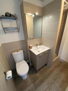 Kúpeľňa v ubytovaní Amadour Hôtel