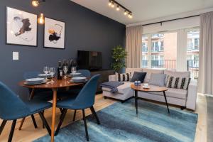 Posedenie v ubytovaní Rajska 8 Apartments Old Town Gdańsk by Renters Prestige