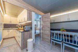 Kuchyň nebo kuchyňský kout v ubytování Mobile home Pecten Exclusive 1