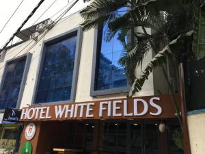 Φωτογραφία από το άλμπουμ του Hotel White Fields Hitec City, Hyderabad στο Χιντεραμπάντ