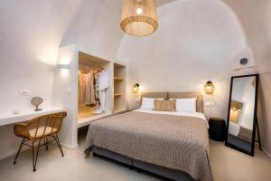 מיטה או מיטות בחדר ב-Hill Suites