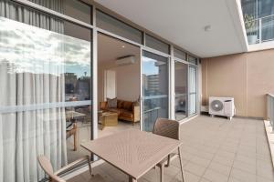 Posezení v ubytování Nautica Residences Fremantle