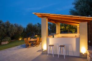 Fotografie z fotogalerie ubytování Villa Artemis v destinaci Nikiana