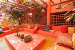 Istumisnurk majutusasutuses Surfactivity Guest House
