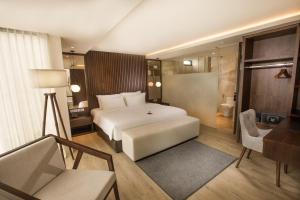 Gallery image of Sunsetfalls Gardens and Resort in Magelang