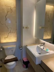 Koupelna v ubytování Atlantis Condo Resort jomtien