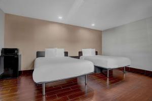 Posezení v ubytování Motel 6-Ukiah, CA - North
