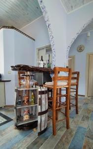 A kitchen or kitchenette at Villa Christa