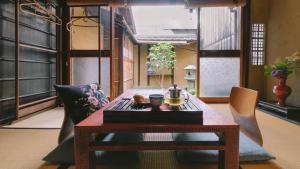 Posezení v ubytování お宿梅夜Guesthouse Umeya