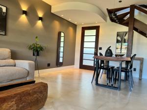 Χώρος καθιστικού στο Residencial Bali Bahia Apto Alto Padrão BATUR 106